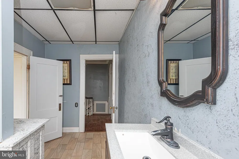 8318 LANGMAID ROAD Newark, MD 21841