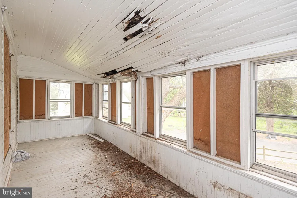 8318 LANGMAID ROAD Newark, MD 21841