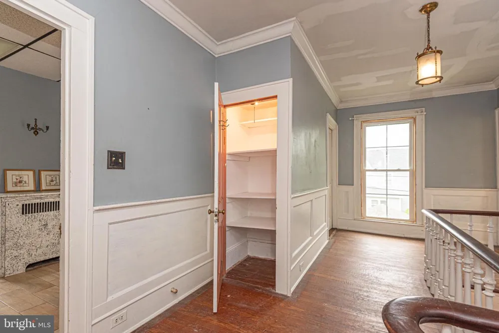 8318 LANGMAID ROAD Newark, MD 21841