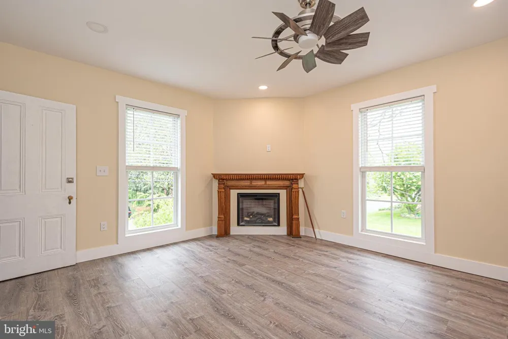 8318 LANGMAID ROAD Newark, MD 21841