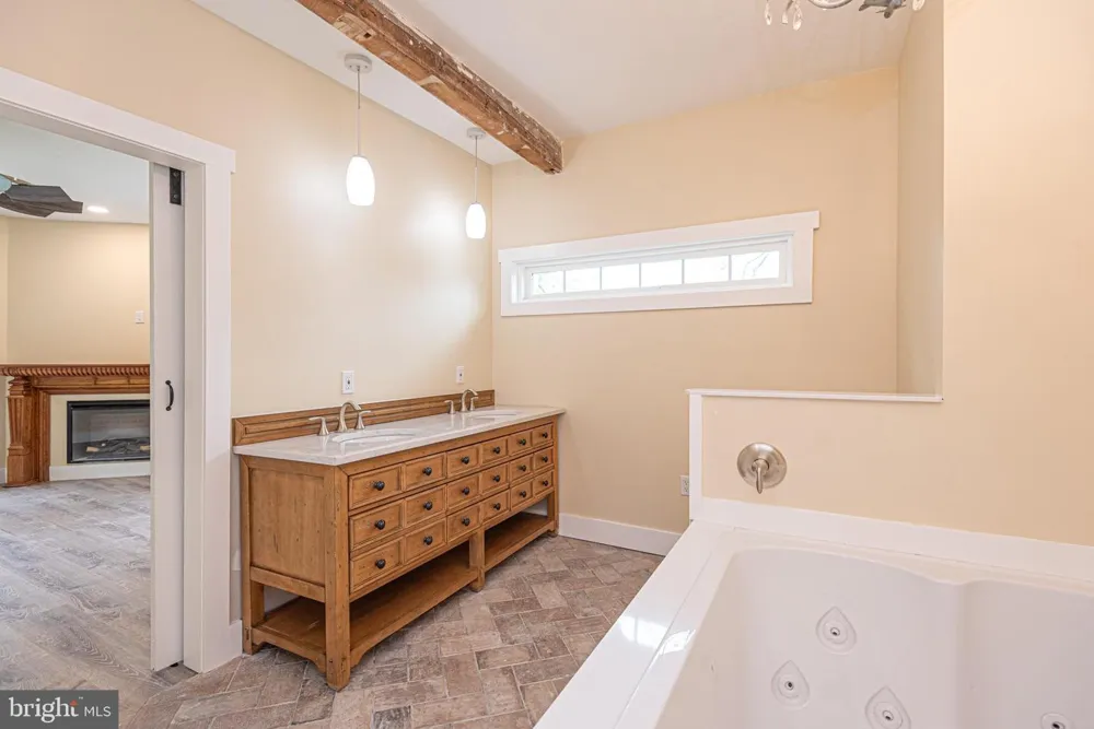 8318 LANGMAID ROAD Newark, MD 21841
