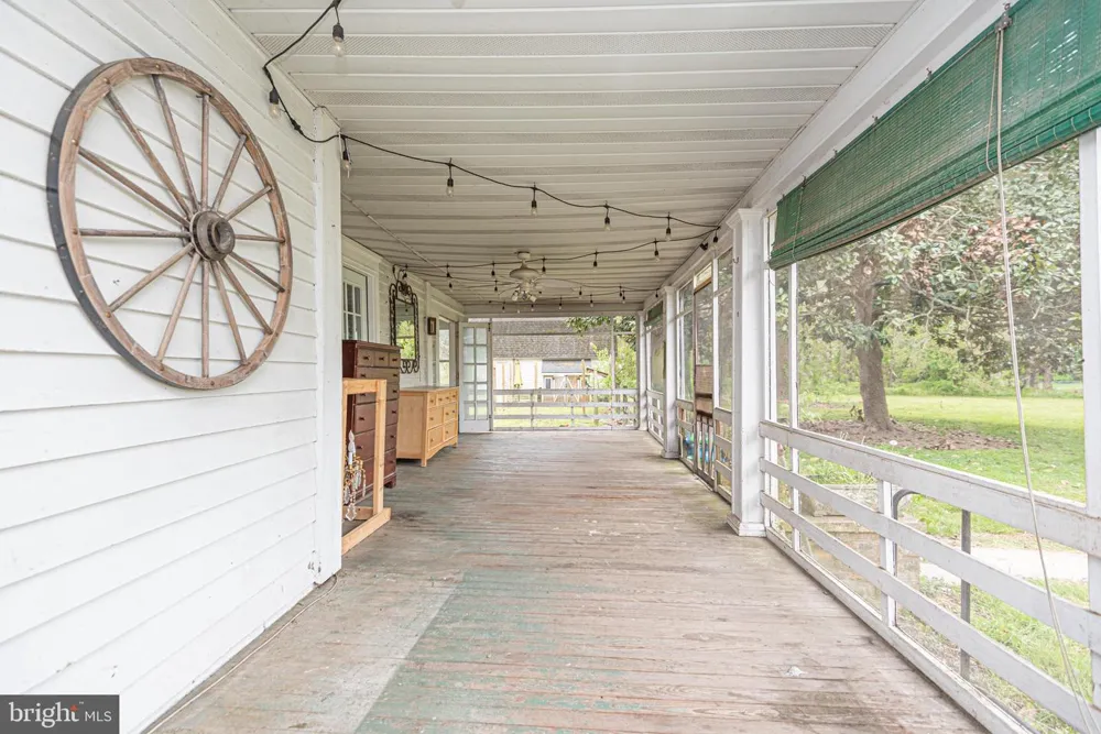 8318 LANGMAID ROAD Newark, MD 21841