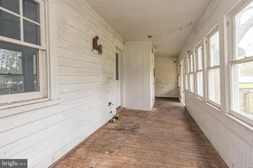 8318 LANGMAID ROAD Newark, MD 21841
