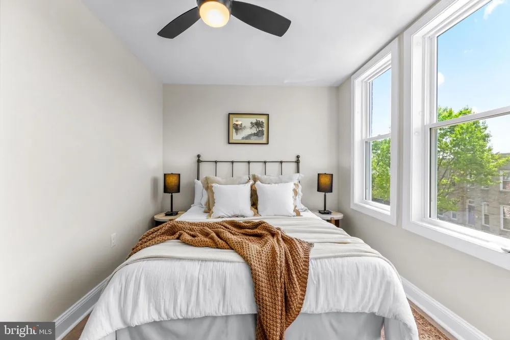 2723 HAMPDEN AVENUE Baltimore, MD 21211