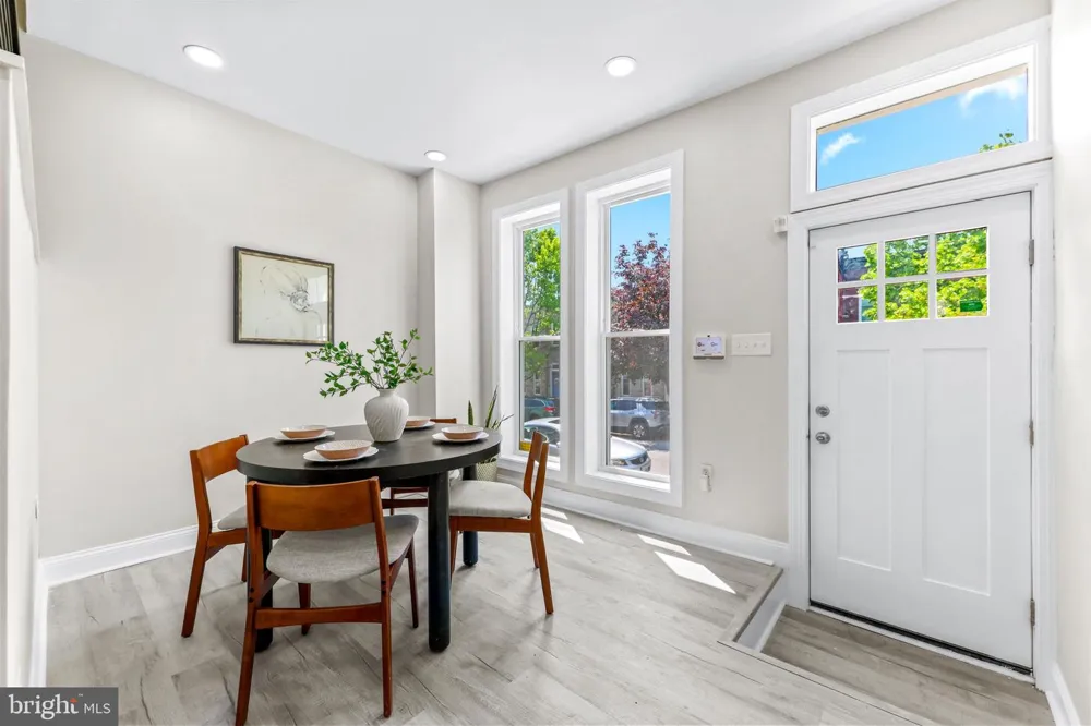 2723 HAMPDEN AVENUE Baltimore, MD 21211