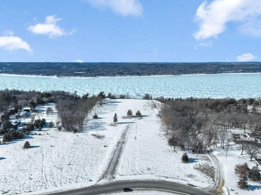 258 Salishan Drive Hudson, WI 54016