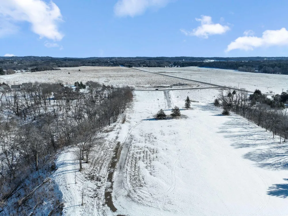 258 Salishan Drive Hudson, WI 54016
