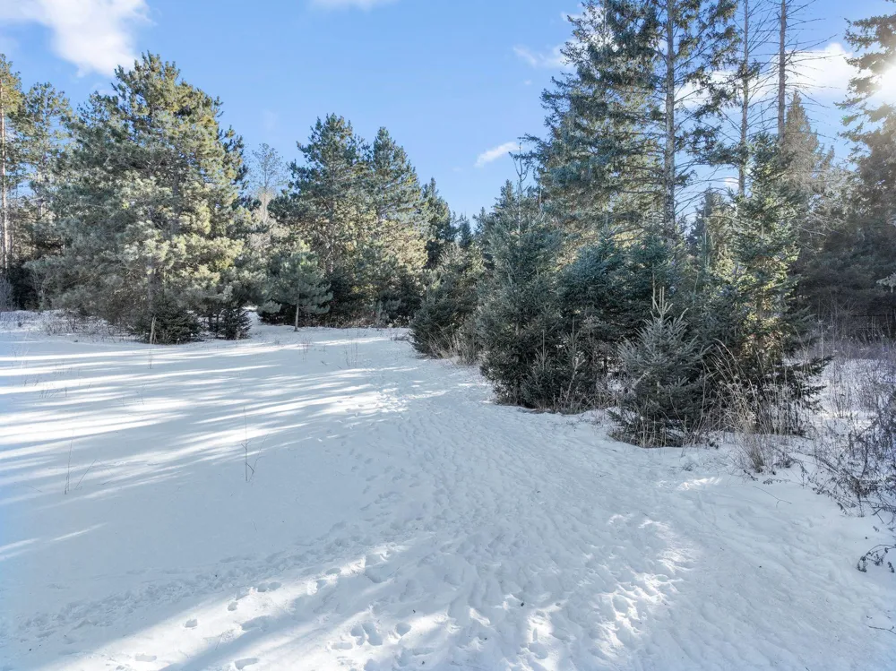 258 Salishan Drive Hudson, WI 54016