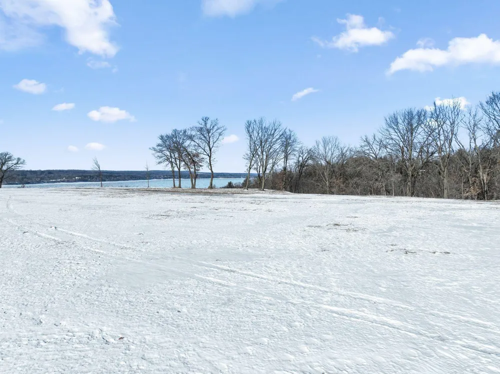 258 Salishan Drive Hudson, WI 54016