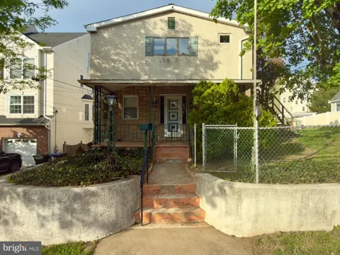 422 W 6TH AVENUE