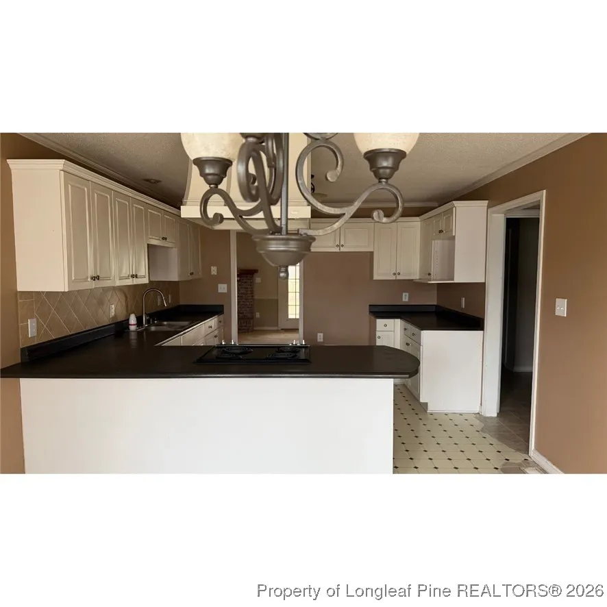 47 Hidden  Cove Lane Clinton, NC 28328