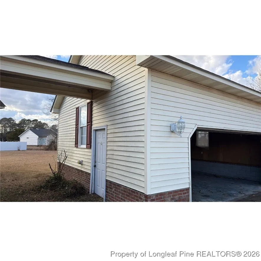 47 Hidden  Cove Lane Clinton, NC 28328