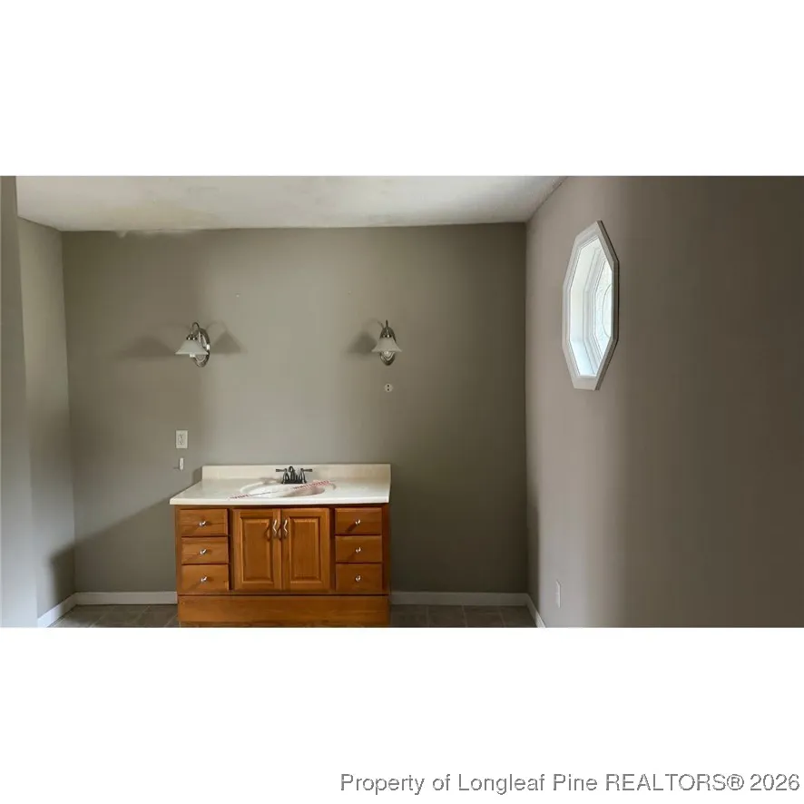 47 Hidden  Cove Lane Clinton, NC 28328