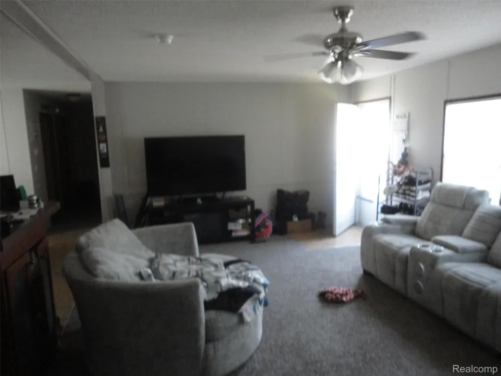 955 CAMERON CIRCLE Raisinville Township, MI 48161