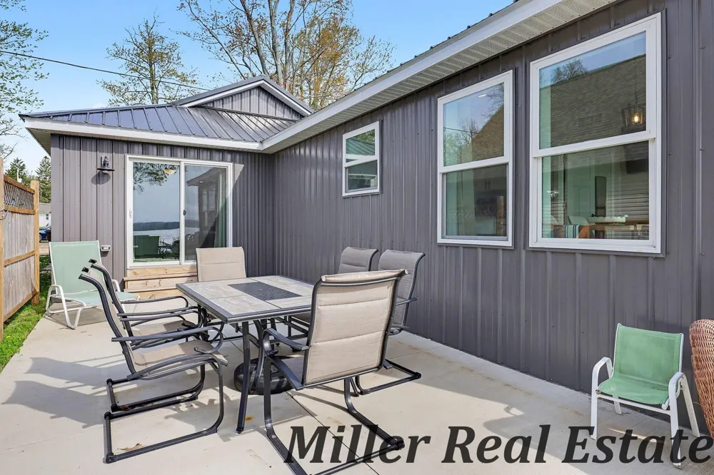 2751 Russell Drive Yankee Springs Township, MI 49348