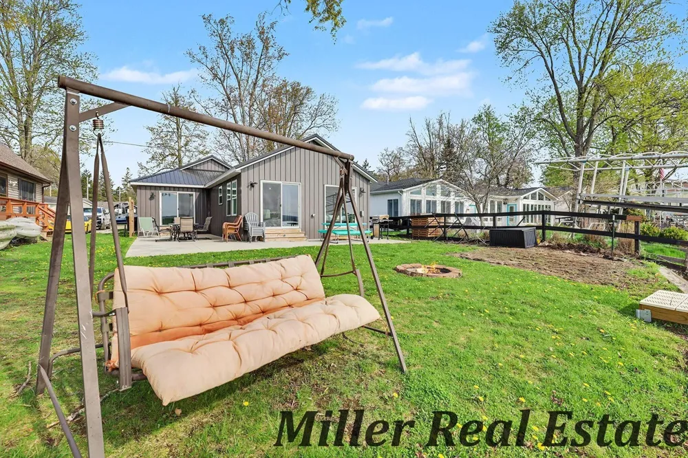 2751 Russell Drive Yankee Springs Township, MI 49348