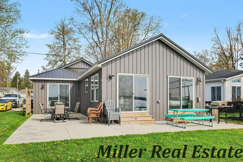 2751 Russell Drive Yankee Springs Township, MI 49348