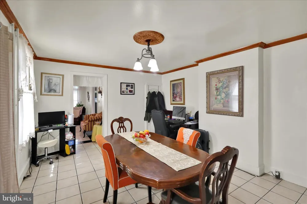 407 S 7TH STREET Reading, PA 19602