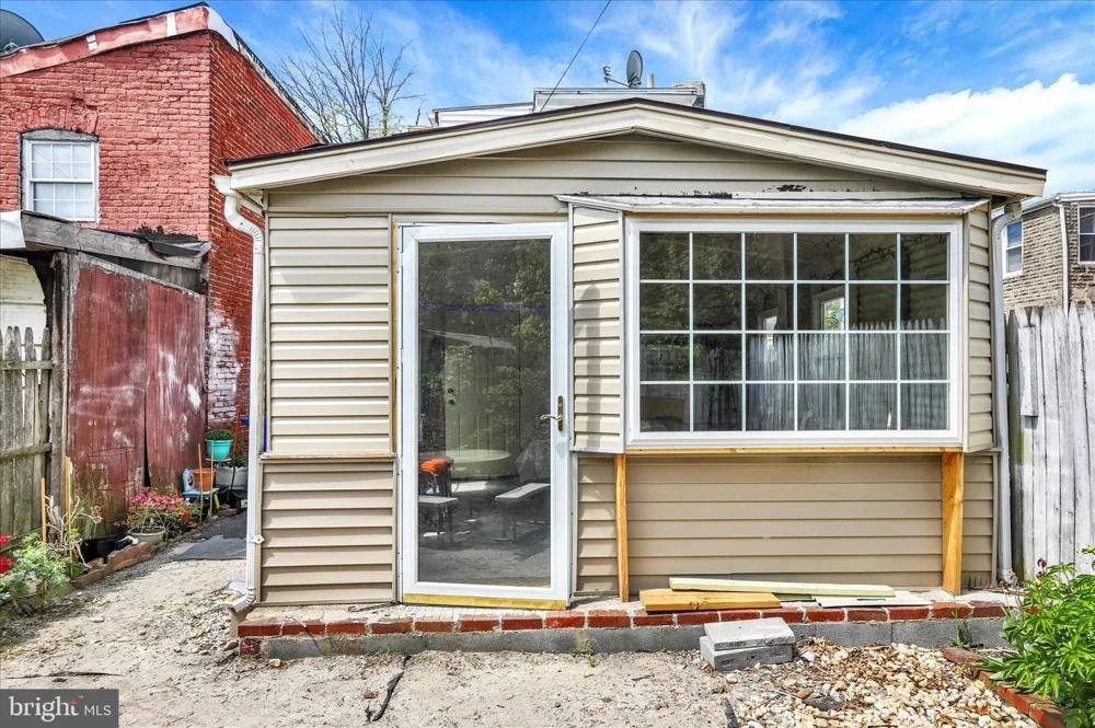 407 S 7TH STREET Reading, PA 19602
