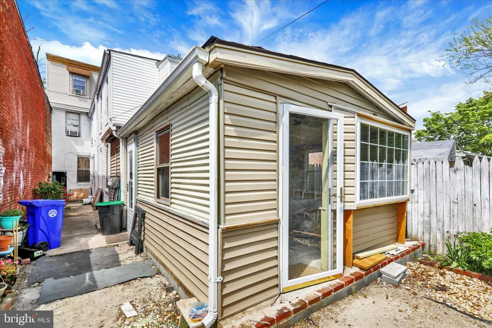 407 S 7TH STREET Reading, PA 19602