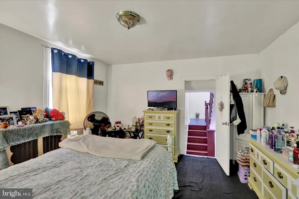 407 S 7TH STREET Reading, PA 19602