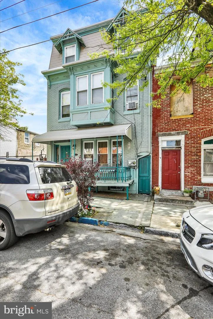 407 S 7TH STREET Reading, PA 19602