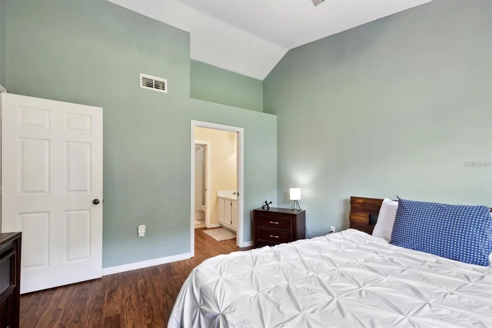 10000 SW 52ND AVENUE #EE 183 Gainesville, FL 32608