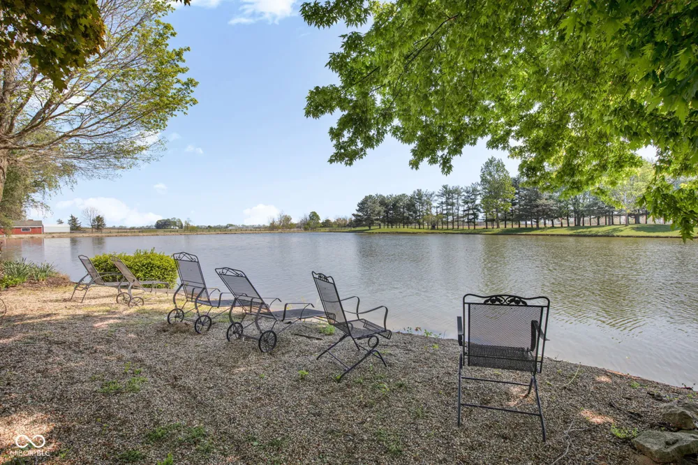 2649 600 W Thorntown, IN 46071