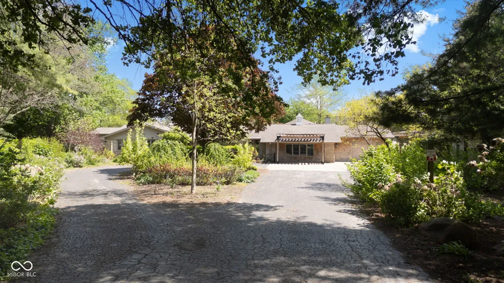 2649 600 W Thorntown, IN 46071