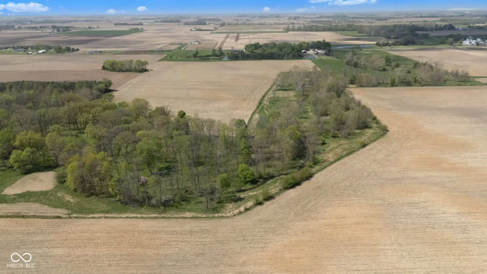 2649 600 W Thorntown, IN 46071