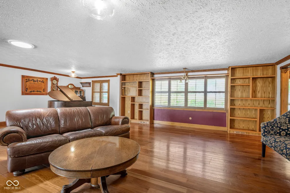 2649 600 W Thorntown, IN 46071
