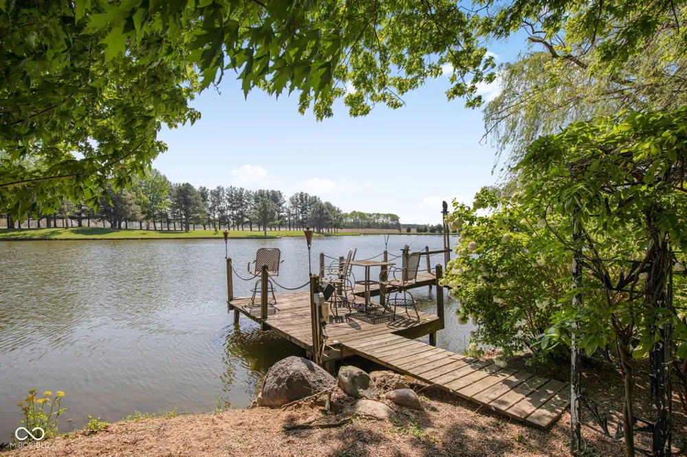 2649 600 W Thorntown, IN 46071