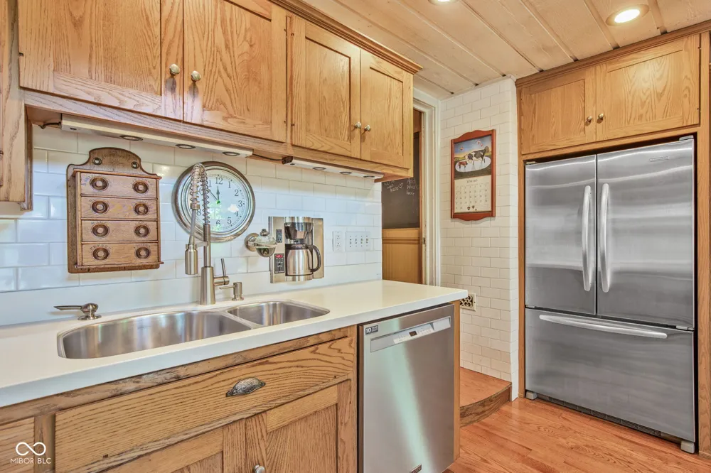 2649 600 W Thorntown, IN 46071