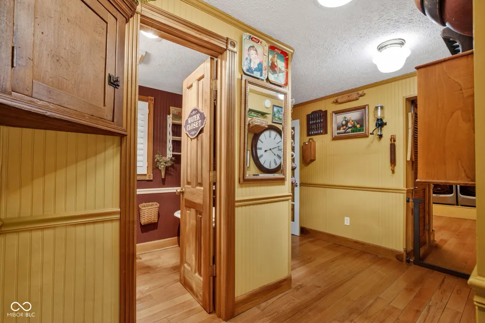 2649 600 W Thorntown, IN 46071