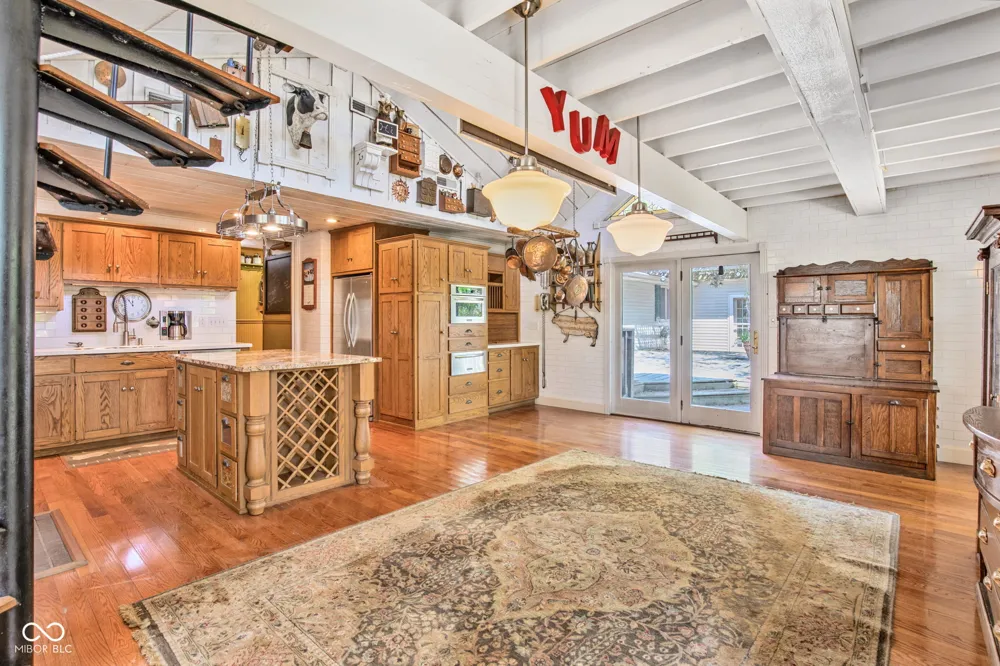 2649 600 W Thorntown, IN 46071