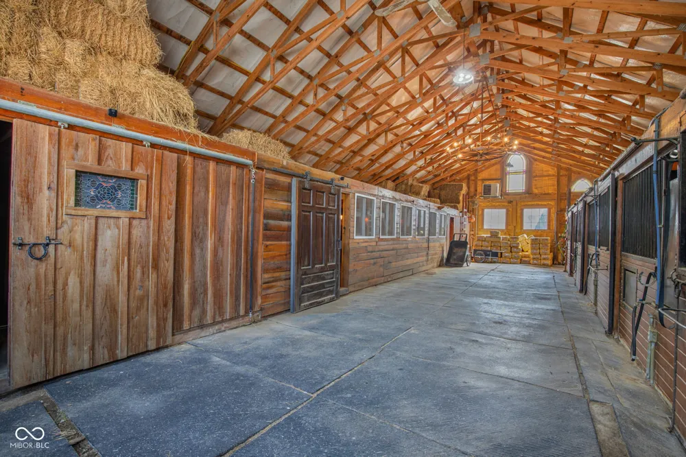 2649 600 W Thorntown, IN 46071