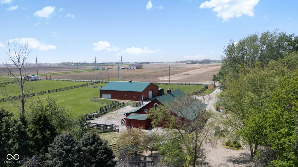 2649 600 W Thorntown, IN 46071