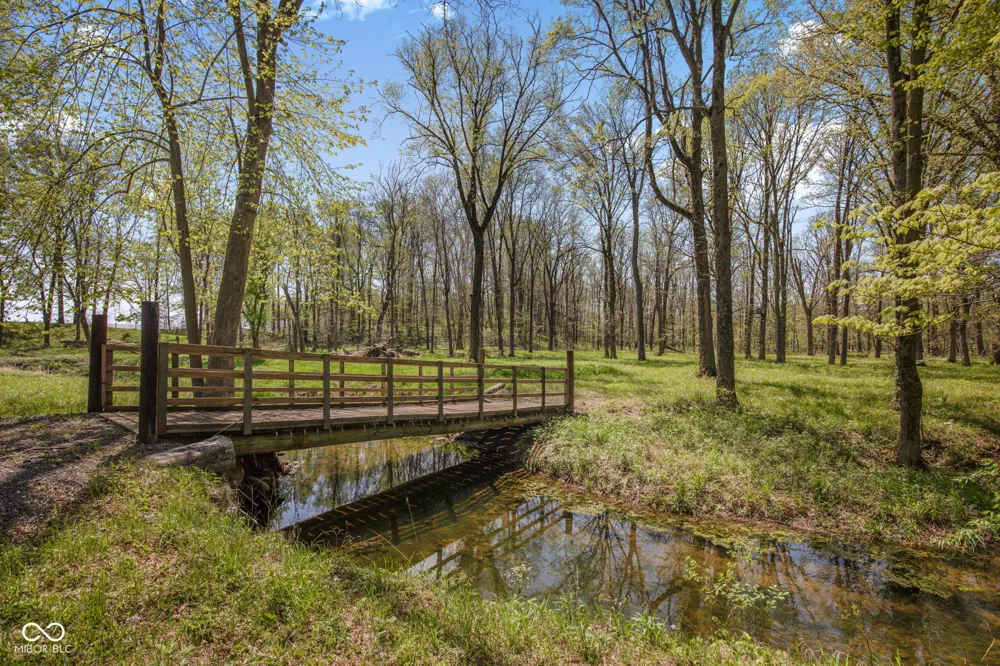 2649 600 W Thorntown, IN 46071