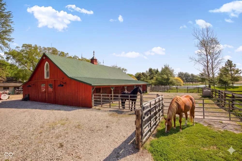 2649 600 W Thorntown, IN 46071