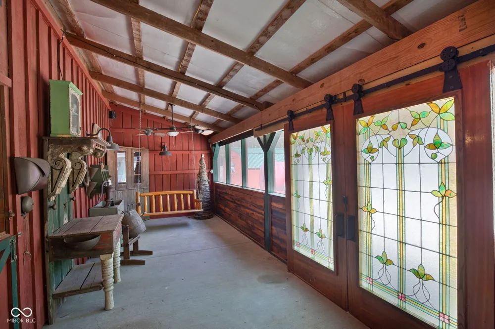 2649 600 W Thorntown, IN 46071
