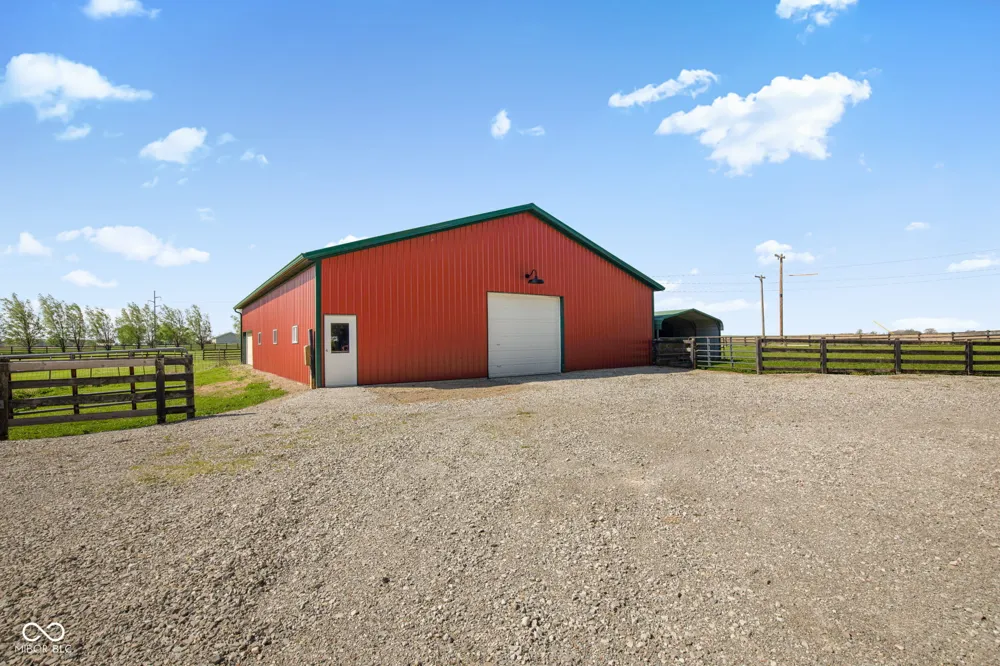 2649 600 W Thorntown, IN 46071