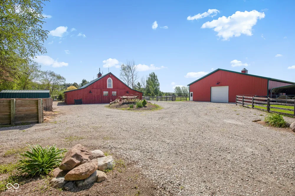 2649 600 W Thorntown, IN 46071