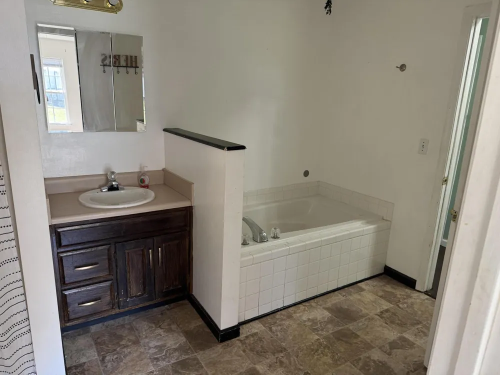 355 Brandy Hills Drive South Pittsburg, TN 37380