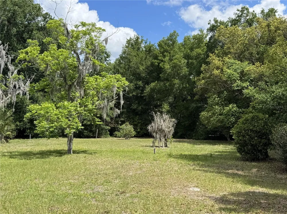 65 HOWARD STREET Umatilla, FL 32784