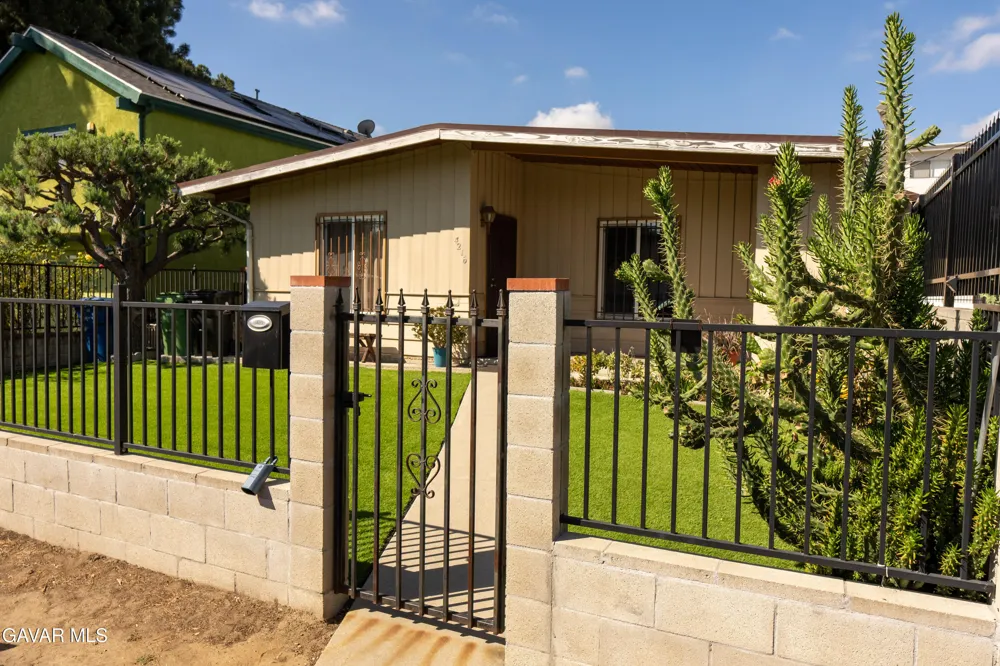 4216 Panamint Street Los Angeles, CA 90065