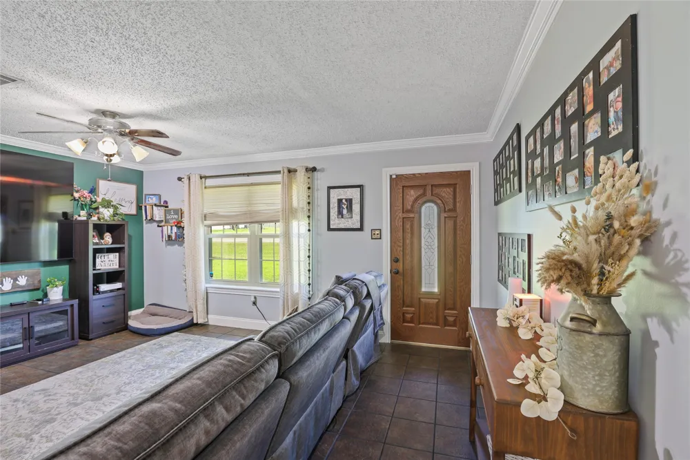 100 Madison Drive Longview, TX 75603