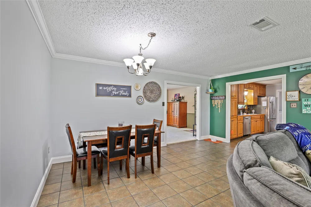 100 Madison Drive Longview, TX 75603