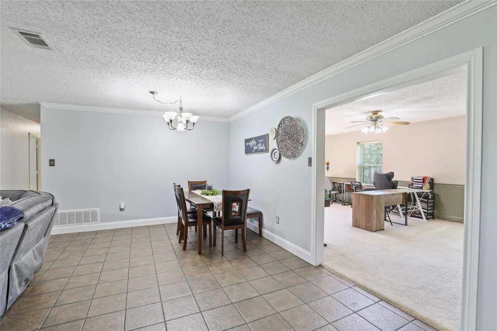 100 Madison Drive Longview, TX 75603