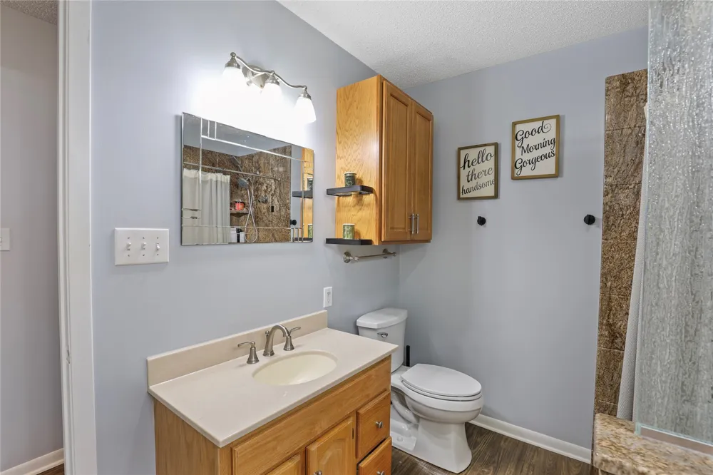 100 Madison Drive Longview, TX 75603