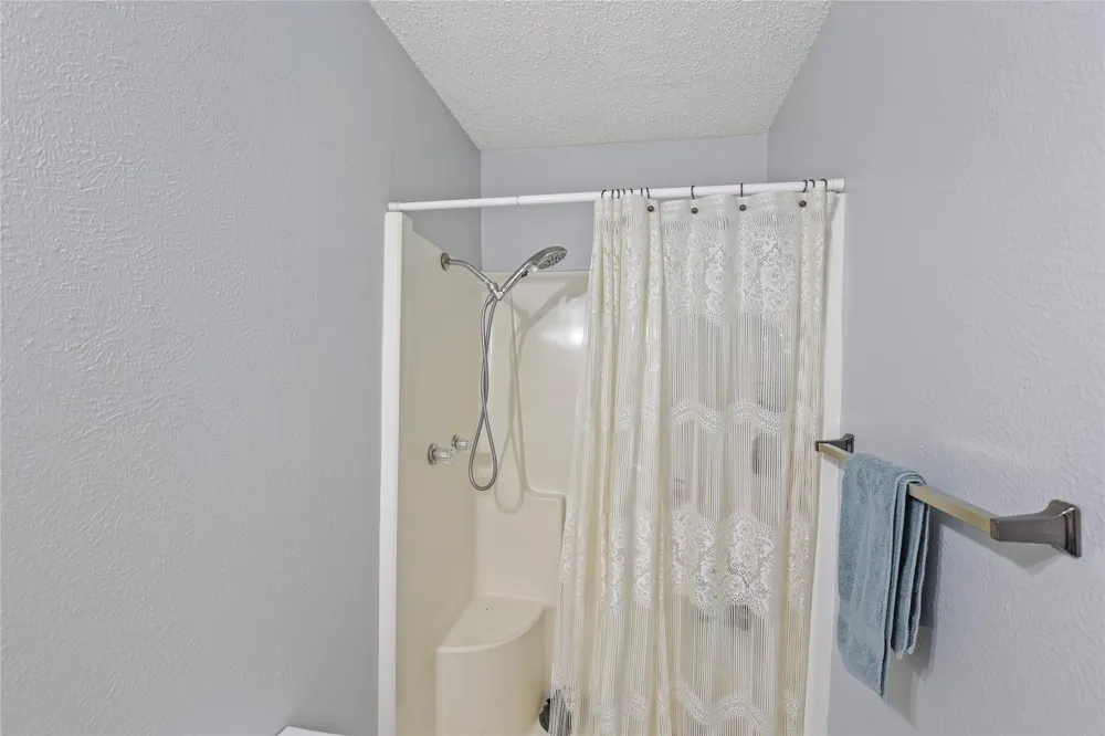 100 Madison Drive Longview, TX 75603